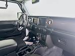 2022 Jeep Gladiator Crew Cab 4x4, Pickup for sale #D230478A - photo 36