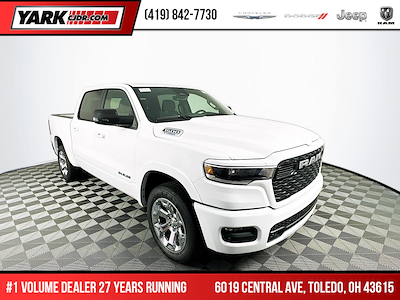 2025 Ram 1500 Crew Cab 4x4, Pickup for sale #D250208 - photo 1