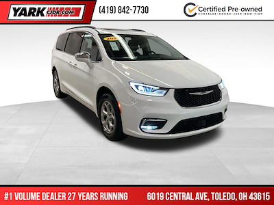 Used 2022 Chrysler Pacifica Limited AWD, Minivan for sale #J221058A - photo 1