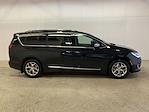 Used 2019 Chrysler Pacifica Limited FWD, Minivan for sale #J221061A - photo 9