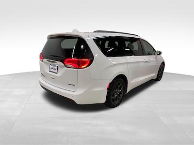 Used 2020 Chrysler Pacifica Limited FWD, Minivan for sale #J221370A - photo 2