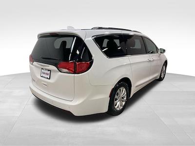 Used 2018 Chrysler Pacifica FWD, Minivan for sale #J230345A - photo 2