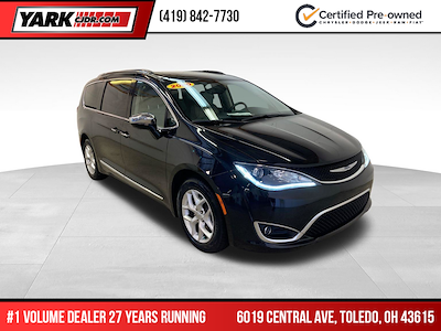 Used 2020 Chrysler Pacifica Limited, Minivan for sale #J230658A - photo 1