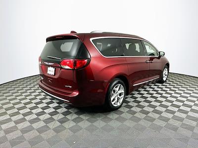 Used 2020 Chrysler Pacifica Limited FWD, Minivan for sale #JP34020 - photo 2