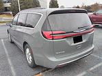 Used 2022 Chrysler Pacifica Touring L FWD, Minivan for sale #JP34058 - photo 3