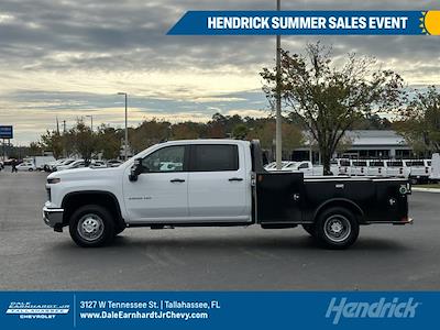 New 2024 Chevrolet Silverado 3500 Work Truck Crew Cab 4x4, 9' 4" CM Truck Beds TM Deluxe Flatbed Truck for sale #CR47916 - photo 1