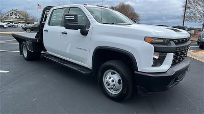 Used 2022 Chevrolet Silverado 3500 Work Truck Crew Cab 4x4, Flatbed Truck for sale #9845 - photo 1