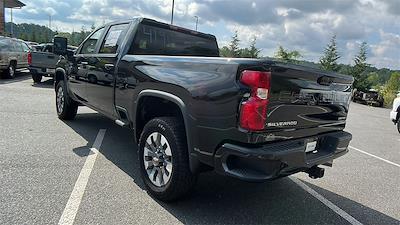 2024 Chevrolet Silverado 2500 Crew Cab 4x4, Pickup for sale #T242187 - photo 2