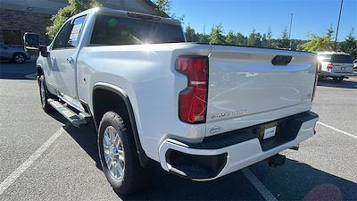 2024 Chevrolet Silverado 3500 Crew Cab 4x4, Pickup for sale #T242875 - photo 2