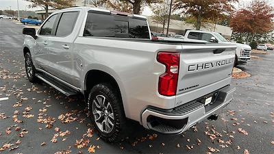 2021 Chevrolet Silverado 1500 Crew Cab 4x4, Pickup for sale #T242939A - photo 2