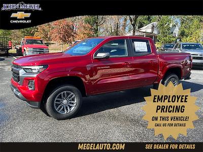 New 2024 Chevrolet Colorado LT Crew Cab 4x4, Pickup for sale #T244142 - photo 1