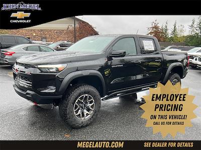 2024 Chevrolet Colorado Crew Cab 4x4, Pickup for sale #T244158 - photo 1