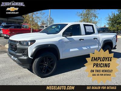 2024 Chevrolet Colorado Crew Cab 4x4, Pickup for sale #T244162 - photo 1