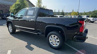 2025 Chevrolet Silverado 3500 Crew Cab 4x4, Pickup for sale #T252013 - photo 2