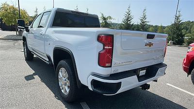 2025 Chevrolet Silverado 2500 Crew Cab 4x4, Pickup for sale #T252024 - photo 2