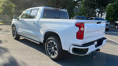 2025 Chevrolet Silverado 2500 Crew Cab 4x4, Pickup for sale #T252068 - photo 2