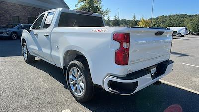 2025 Chevrolet Silverado 1500 Double Cab 4x4, Pickup for sale #T252076 - photo 2