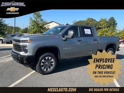 2025 Chevrolet Silverado 2500 Crew Cab 4x4, Pickup for sale #T252102 - photo 1