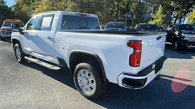 2025 Chevrolet Silverado 3500 Crew Cab 4x4, Pickup for sale #T252118 - photo 2