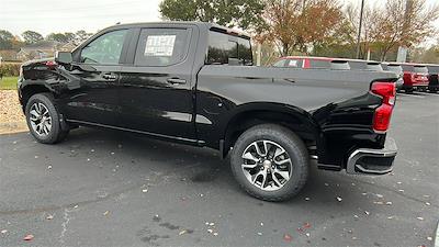 2025 Chevrolet Silverado 1500 Crew Cab 4x4, Pickup for sale #T252251 - photo 2