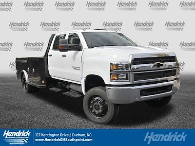 2023 Chevrolet Silverado 5500 Crew Cab DRW 4WD, Flatbed Truck for sale #R94596A - photo 1