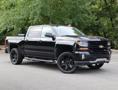 2018 Chevrolet Silverado 1500 Crew Cab 4WD, Pickup for sale #X9912A - photo 1