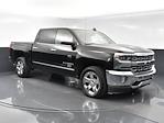 Used 2017 Chevrolet Silverado 1500 LTZ Crew Cab 4WD, Pickup for sale #RB1521A - photo 4