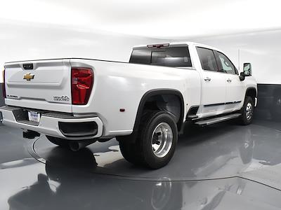 2025 Chevrolet Silverado 3500 Crew Cab 4WD, Pickup for sale #SB2090 - photo 2