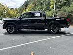 2024 Nissan Titan Crew Cab 4WD, Pickup for sale #DR55356A - photo 6