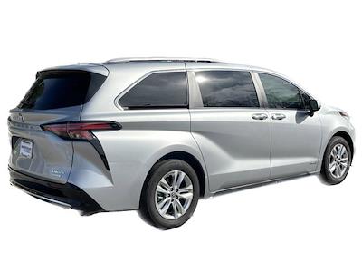 Used 2021 Toyota Sienna Limited FWD, Minivan for sale #Q82874N - photo 2