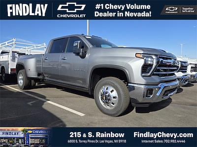 New 2025 Chevrolet Silverado 3500 LTZ Crew Cab 4x4, Pickup for sale #186116 - photo 1