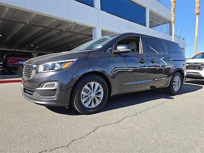 Used 2021 Kia Sedona LX 4x2, Minivan for sale #340979A - photo 2