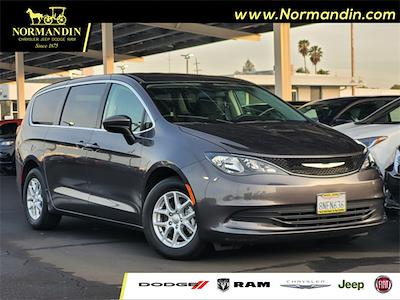 Used 2019 Chrysler Pacifica LX FWD, Minivan for sale #N245745A - photo 1