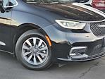 Used 2024 Chrysler Pacifica Select FWD, Minivan for sale #U242580R - photo 4