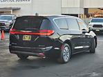 Used 2024 Chrysler Pacifica Select FWD, Minivan for sale #U242580R - photo 2