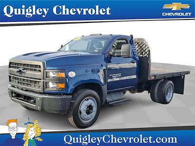 Used 2019 Chevrolet Silverado 5500 Work Truck Regular Cab 4x2, Flatbed Truck for sale #805115 - photo 1