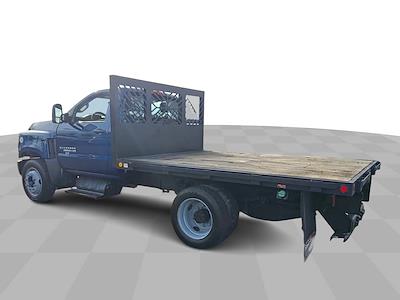 Used 2019 Chevrolet Silverado 5500 Work Truck Regular Cab 4x2, Flatbed Truck for sale #805115 - photo 2