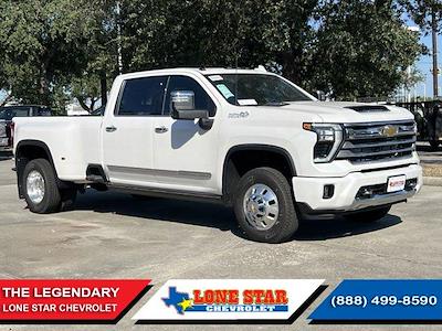 2025 Chevrolet Silverado 3500 Crew Cab 4WD, Pickup for sale #SF121451 - photo 1