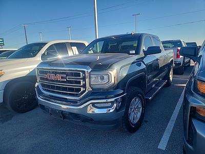 Used 2017 GMC Sierra 1500 SLE Crew Cab RWD, Pickup for sale #HG182001 - photo 1