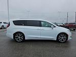 Used 2018 Chrysler Pacifica Limited FWD, Minivan for sale #JR116463 - photo 3