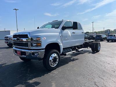 2023 Chevrolet Silverado 5500 Crew Cab DRW 4WD, Cab Chassis for sale #23263 - photo 1