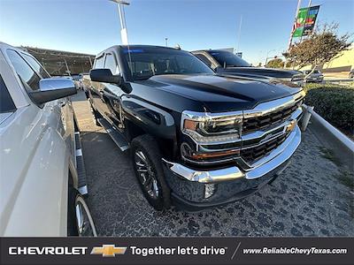 2017 Chevrolet Silverado 1500 Crew Cab 4x4, Pickup for sale #24C1505 - photo 1