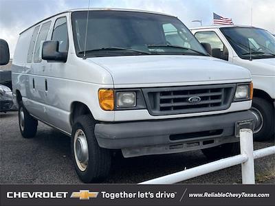 2004 Ford E-250 RWD, Empty Cargo Van for sale #24C1598 - photo 2