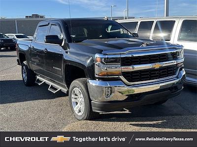 2018 Chevrolet Silverado 1500 Crew Cab 4x4, Pickup for sale #JG408603 - photo 1