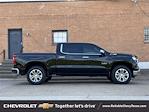 2025 Chevrolet Silverado 1500 Crew Cab 4WD, Pickup for sale #S1107149 - photo 4