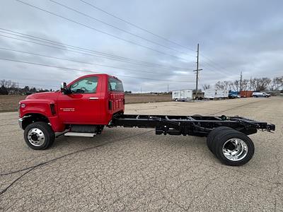 New 2024 Chevrolet Silverado 5500 LT Regular Cab 4WD, Cab Chassis for sale #24F684 - photo 1