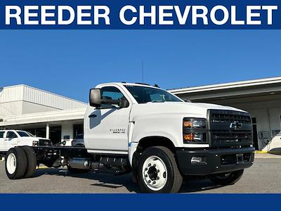 New 2024 Chevrolet Silverado 5500 Work Truck Regular Cab RWD, Cab Chassis for sale #RH058490 - photo 1