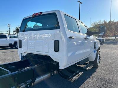 2024 Chevrolet Silverado 5500 Crew Cab DRW RWD, Cab Chassis for sale #RH088464 - photo 2