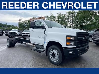 2024 Chevrolet Silverado 5500 Regular Cab DRW RWD, Cab Chassis for sale #RH411559 - photo 1