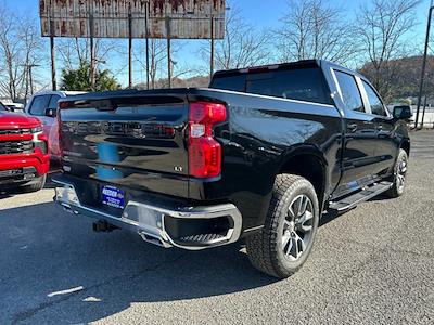 2025 Chevrolet Silverado 1500 Crew Cab 4WD, Pickup for sale #S1138218 - photo 2